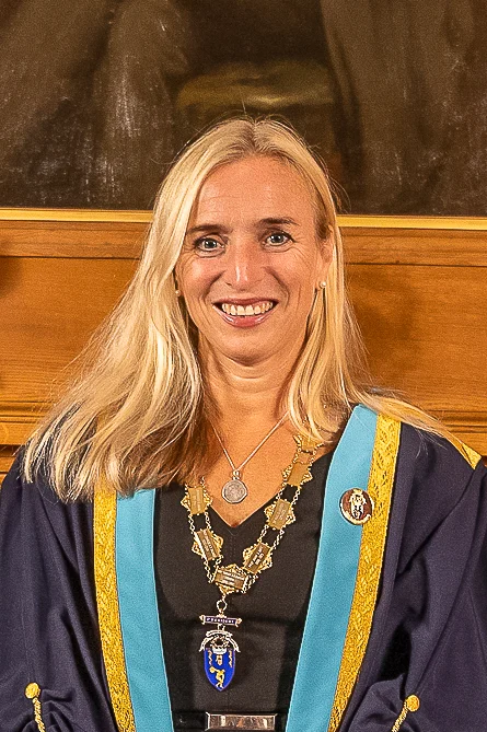 Dr Natasha Jones